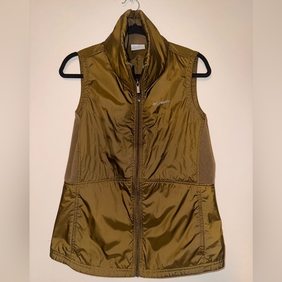 columbia mix it around vest - Picture 3 of 7